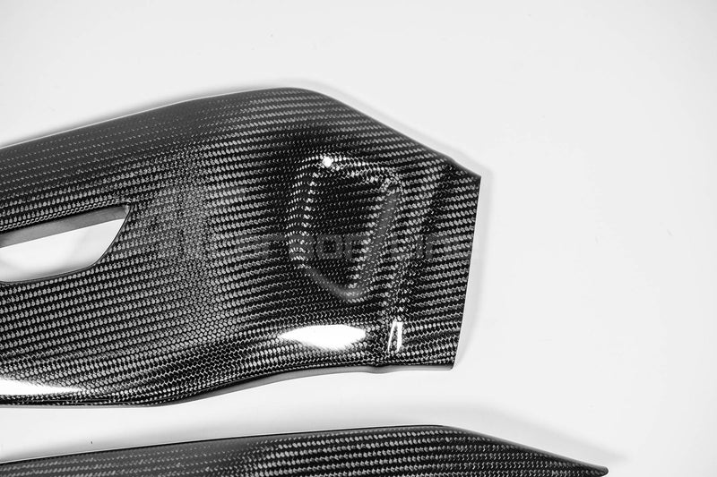 AP Carbon Line 200g twill carbon swingarm covers for Yamaha YZF-R1/M 2015-2026