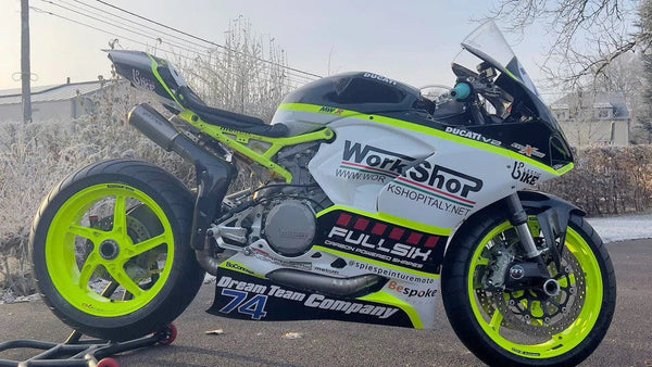 Vandemon High Titanium full exhaust system on Ducati Panigale V2 955