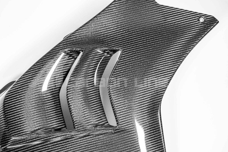 AP Carbon Line 200g twill carbon SBK right side panel for Ducati Panigale V4 2022-2024