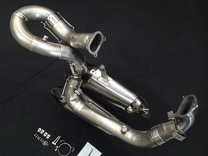 Vandemon Low Titanium full exhaust system on Ducati Panigale V2 955, naturally brushed finish