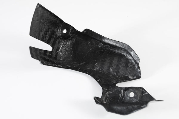 Fullsix carbon fibre sprocket cover for Ducati Panigale 899 2013–2016