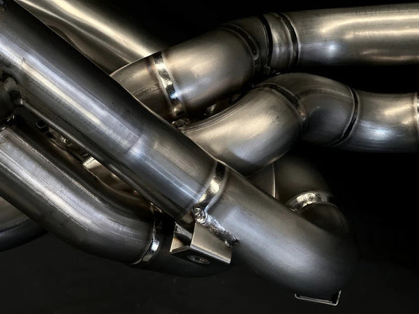 Vandemon Low Titanium full exhaust system on Ducati Panigale V4/S, naturally brushed titanium finish