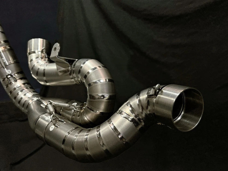 Vandemon Ti1 titanium half-system exhaust fitted to Ducati Panigale V4, natural brushed finish
