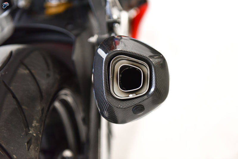 Termignoni H17109400TTC full titanium exhaust system with carbon silencer on Honda CBR 1000 RR-R SC82