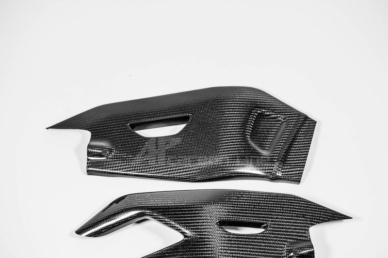 AP Carbon Line 200g twill carbon swingarm covers for Yamaha YZF-R1/M 2015-2026