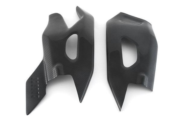Fullsix carbon swingarm covers for Yamaha YZF-R1/M RN32 RN49 RN65 2015-2026 in 245 twill weave