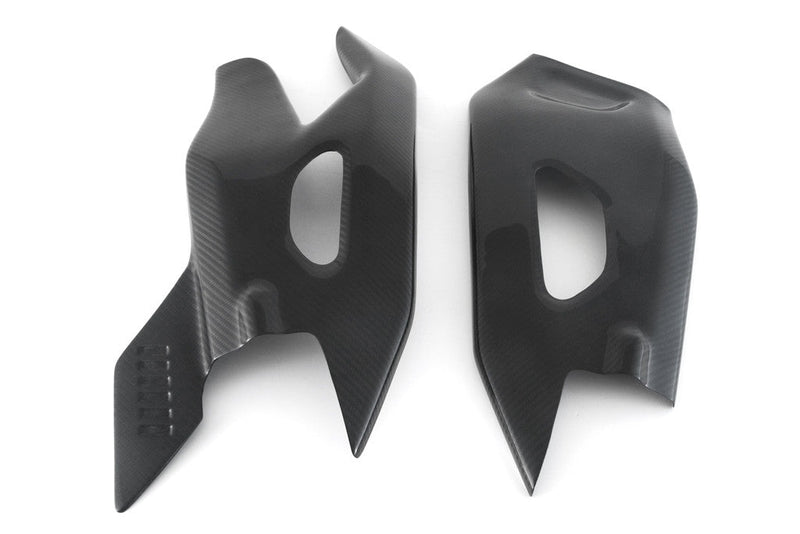 Fullsix carbon swingarm covers for Yamaha YZF-R1/M RN32 RN49 RN65 2015-2026 in 245 twill weave