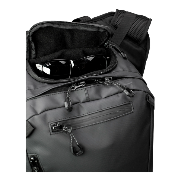 seventy degrees nomad 21l adventure motorcycle backpack black