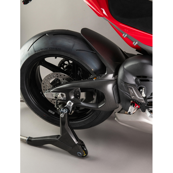 LighTech CARD2460M carbon part for Ducati Panigale V4 – fitted to the bike 2