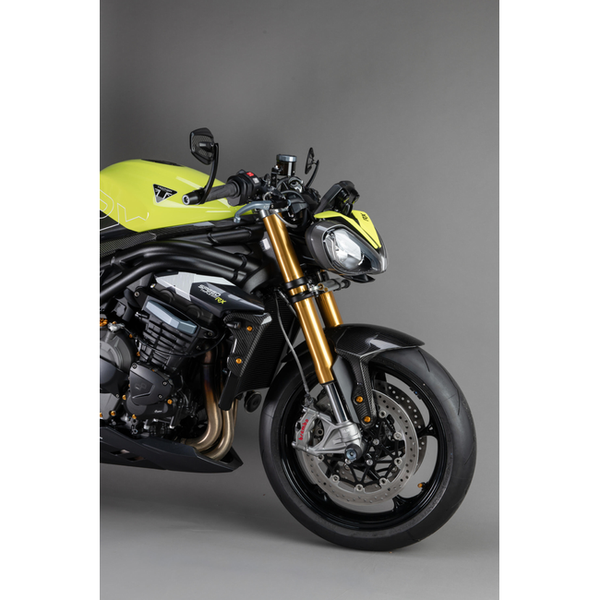 LighTech CART1210 carbon part for Triumph SPEED TRIPLE 1200 RS – fitted to the bike 3
