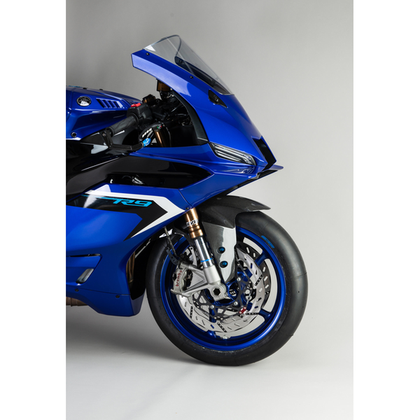LighTech CARY0910 carbon part for Yamaha R9 – fitted to the bike 2